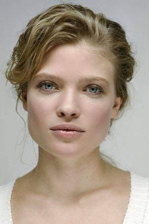Mélanie Thierry portrait