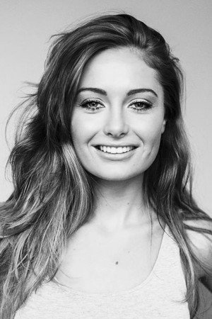 Scarlett Davies portrait