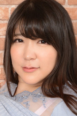 Marina Yuzuki portrait