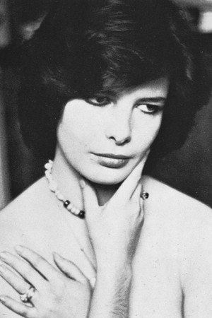 Lorraine De Selle portrait