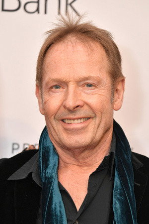 Simon Kirke portrait