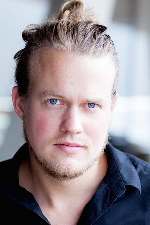 Tom Sommerlatte portrait