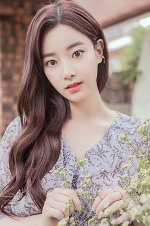Lee Hyun-joo portrait