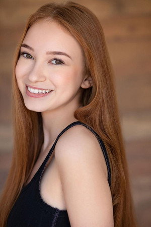 Caroline Elle Abrams portrait