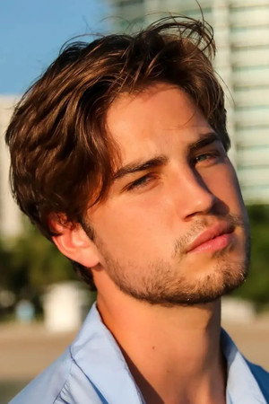 Carson Rowland portrait