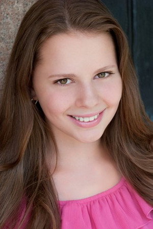 Chloe Roe portrait