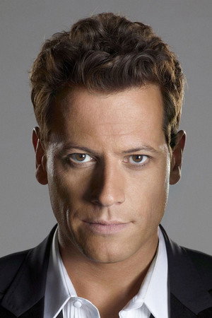 Ioan Gruffudd portrait