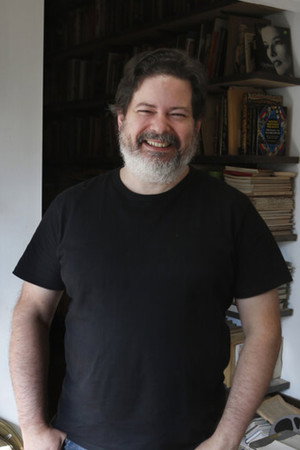 Fernando Martín Peña portrait