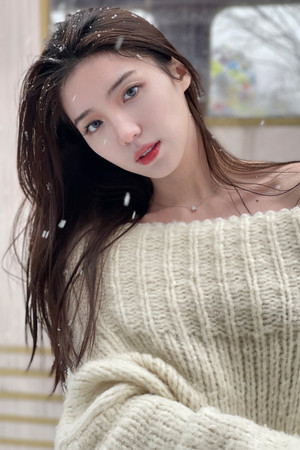 Guo Rong portrait