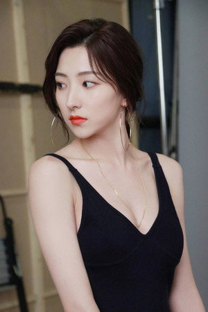 Son Ju-yeon portrait
