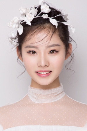 Dong Yan portrait