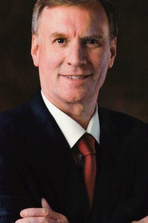 Dr. Chuck Baldwin portrait