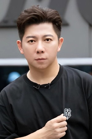 Hu Haiquan portrait