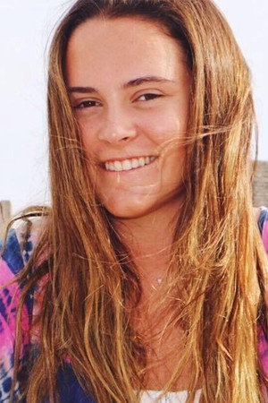 Paola López portrait