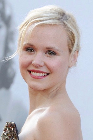 Alison Pill portrait