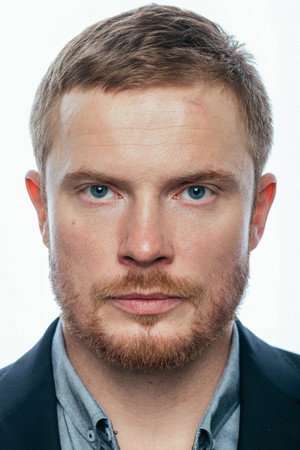 Anton Pampushnyy portrait
