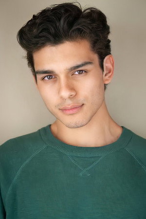 Anthony Keyvan portrait