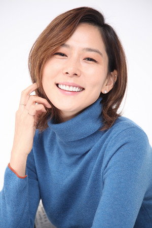 Kim Na-young portrait