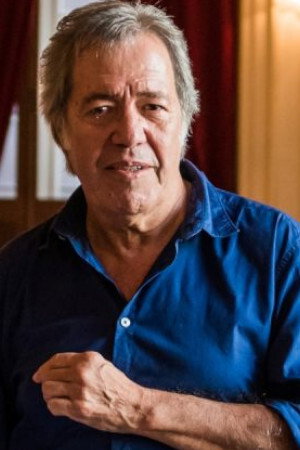 Sérgio Godinho portrait