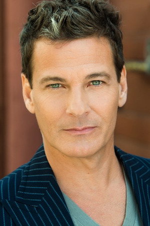 Adam Storke portrait