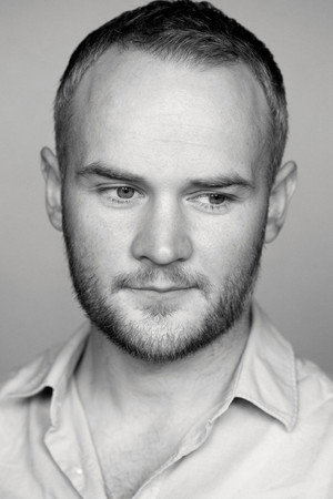 Oliver Lansley portrait