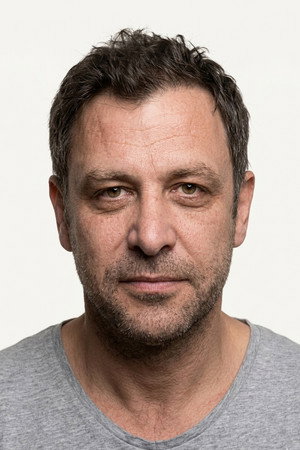 Nejat İşler portrait