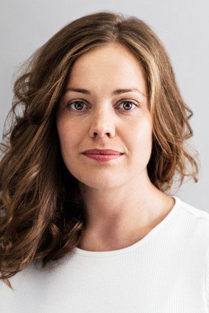 Oona Airola portrait
