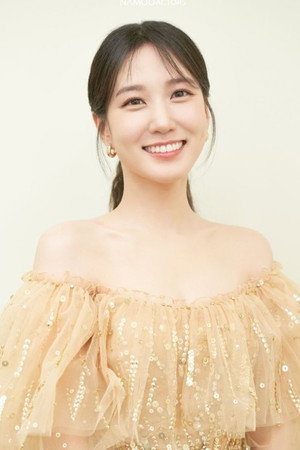 Park Eun-bin portrait