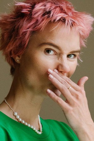 Amanda Collin portrait