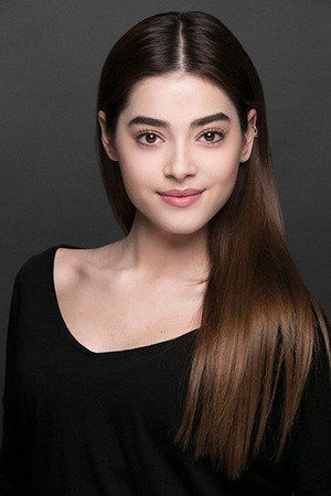 Simay Barlas portrait