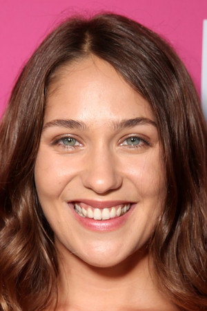 Lola Kirke portrait