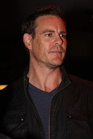 Aaron Jeffery portrait