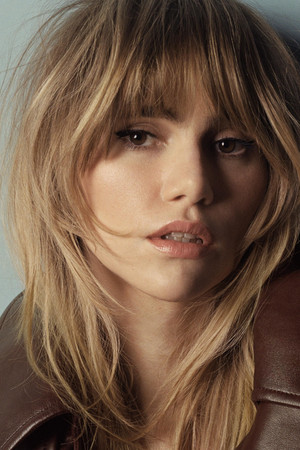 Suki Waterhouse portrait