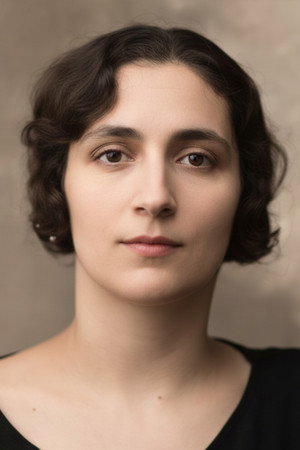 Araksi Hebo portrait