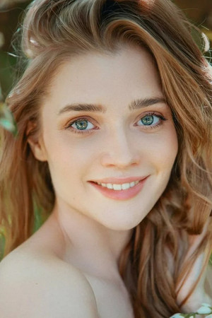 Alina Lanina portrait
