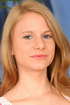 Tammy portrait