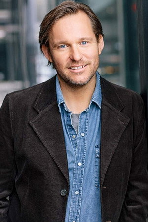Lonni Olson portrait