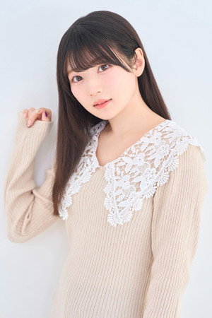 Hina Aoki portrait