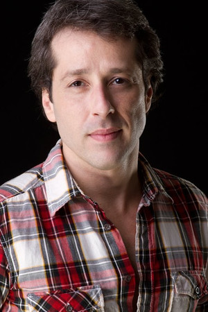 Otávio Martins portrait