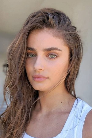 Taylor Hill portrait
