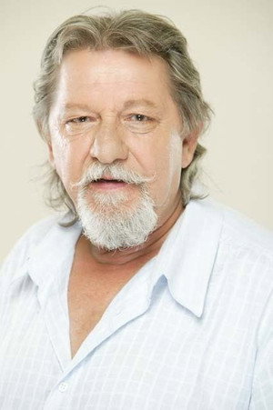 Sebastian Papaiani portrait