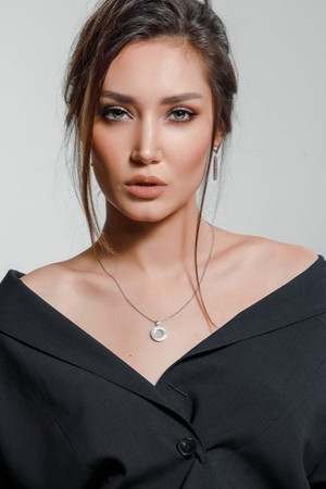 Yulduz Rajabova portrait