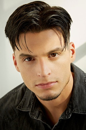 Axel Roldos portrait