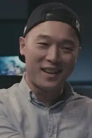 Fan Junhang portrait