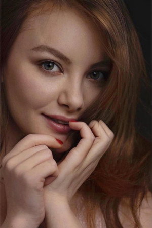 Sedef Şahin portrait