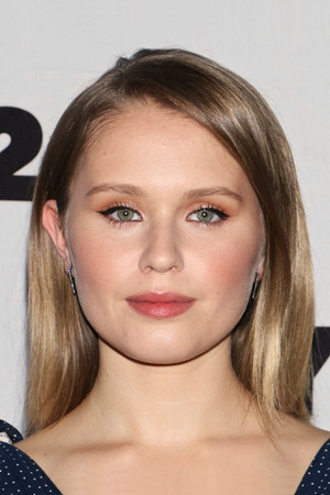 Eliza Scanlen portrait