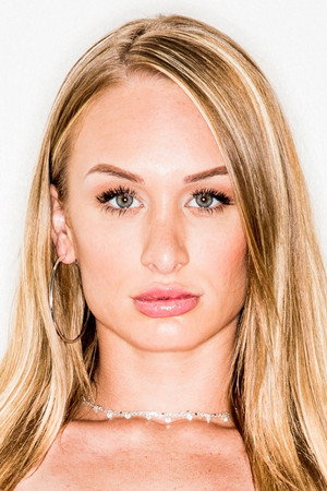 Daisy Stone portrait