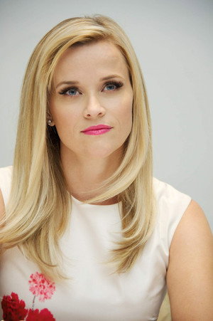 Reese Witherspoon portrait