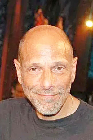 Robert Schimmel portrait