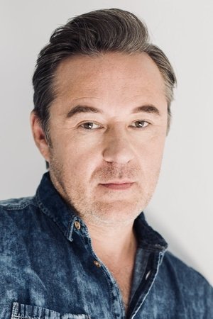 Currie Graham portrait